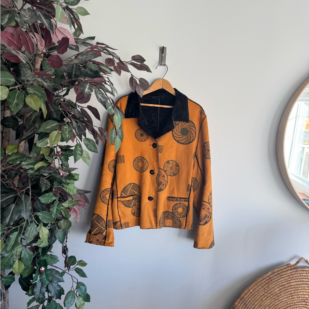 Robert Kitchen Canada faux suede and fur women's jacket.